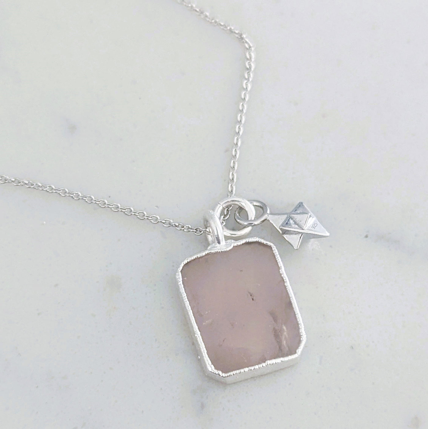 sterling silver rose quartz pendant necklace