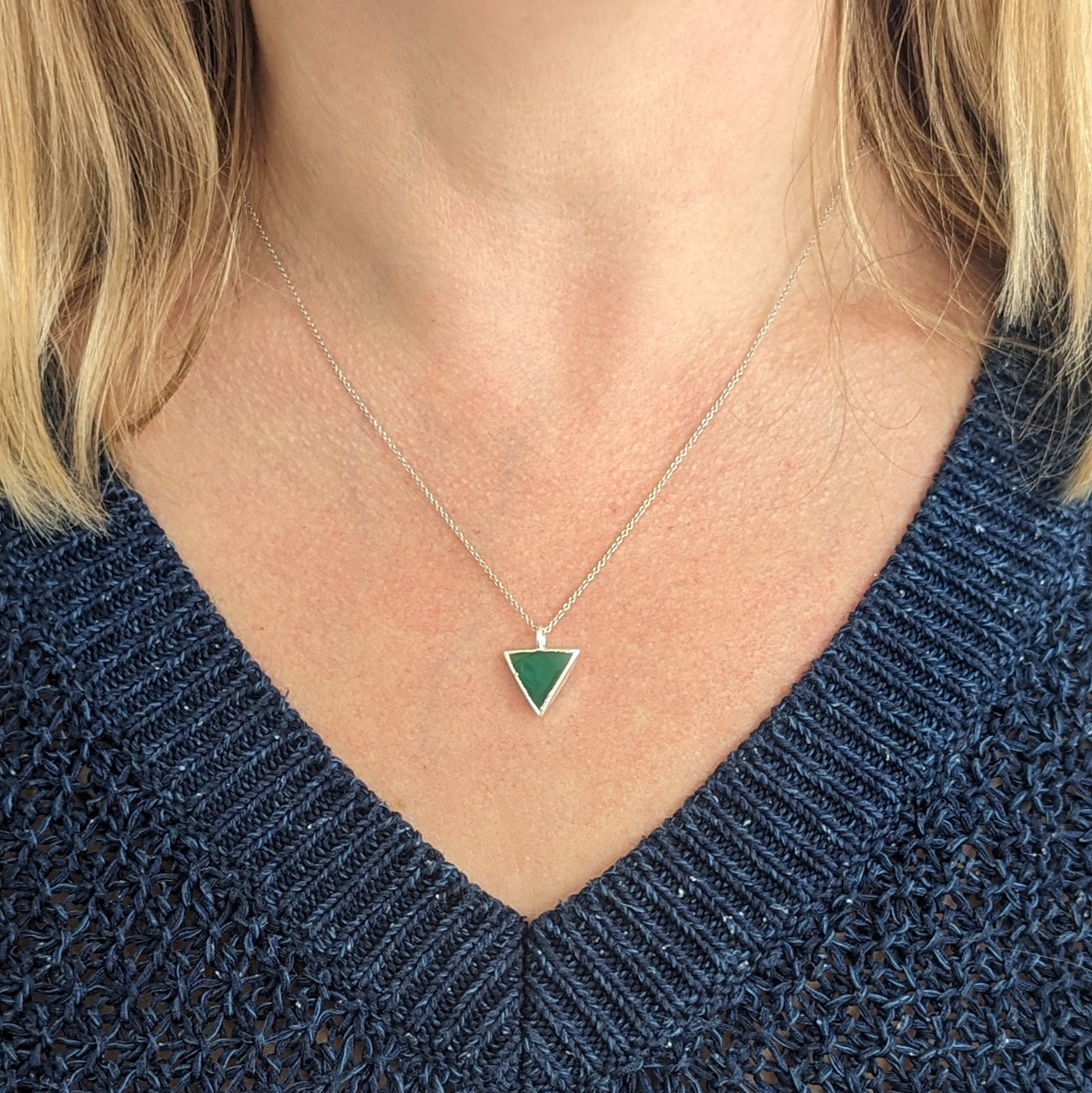 silver green onyx triangular pendant necklace