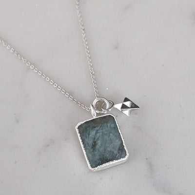 sterling silver emerald pendant necklace