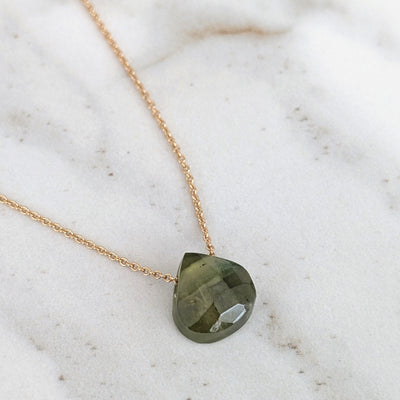 The Nuget gold peridot August birthstone necklace