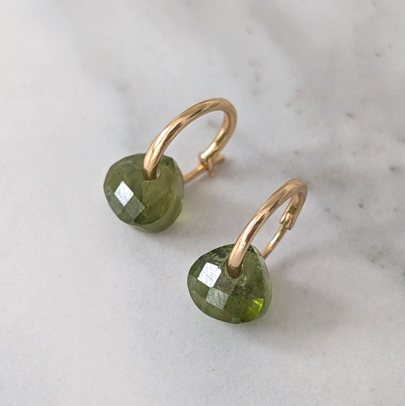 The Nuget gold peridot August birthstone earrings 