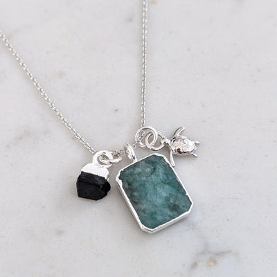 silver emerald and black onyx pendant necklace