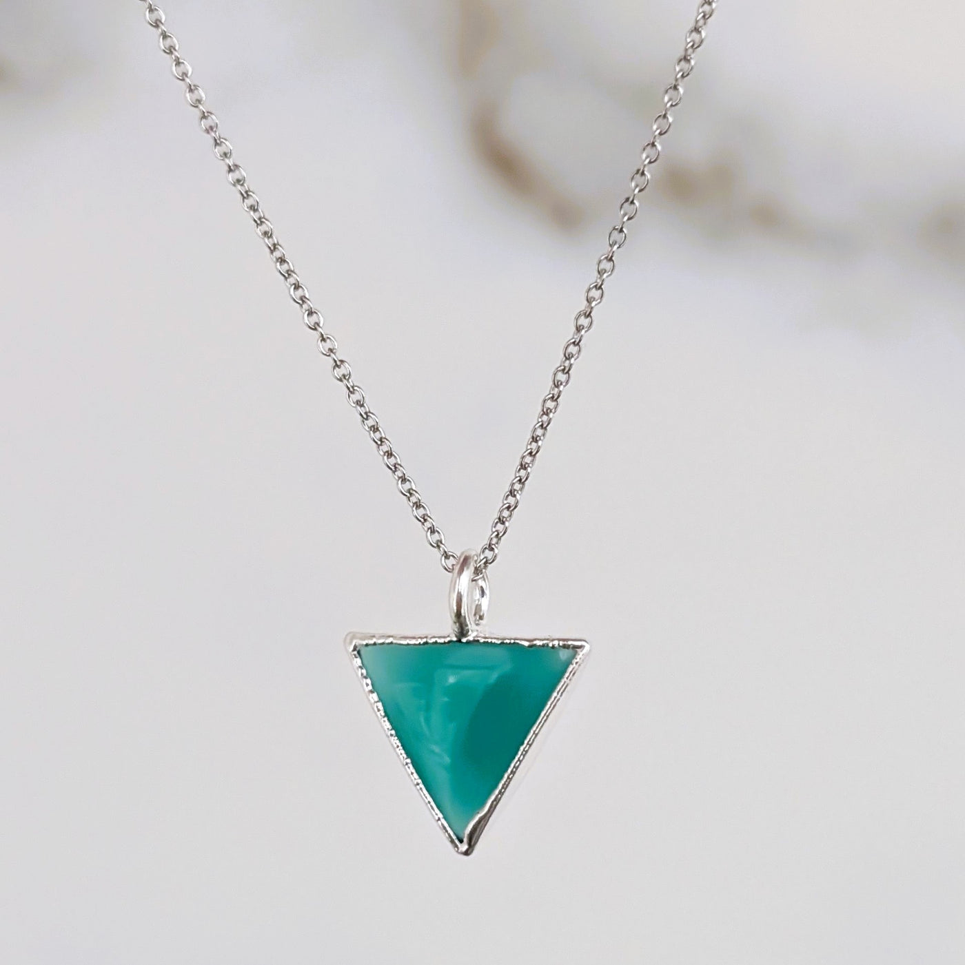 sterling silver green onyx triangular pendant necklace 