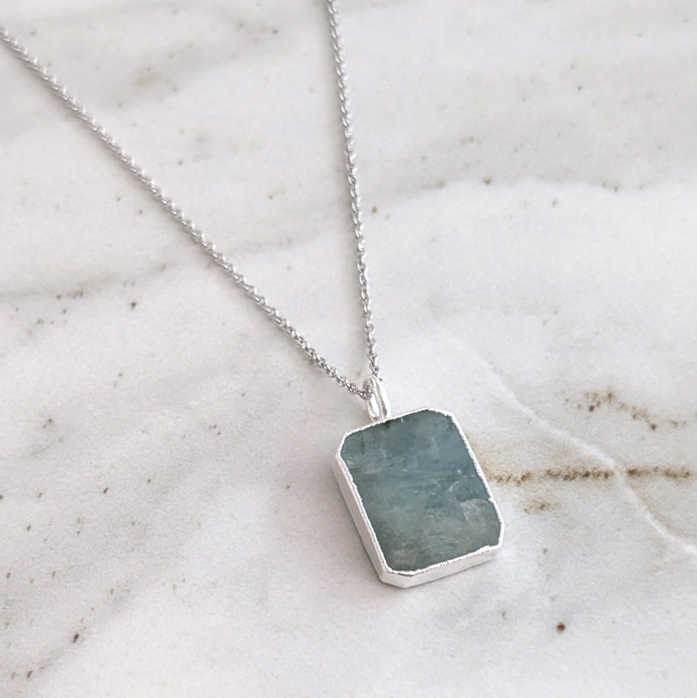 sterling silver aquamarine rectanglar pendant necklace