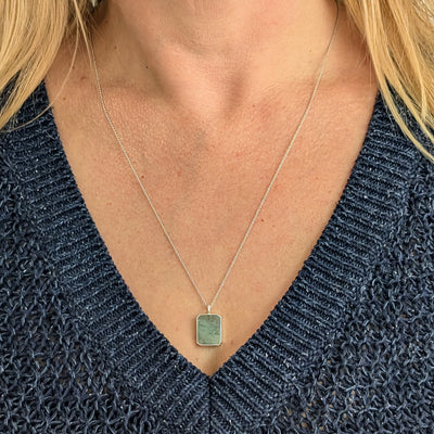 sterling silver aquamarine rectanglar pendant necklace