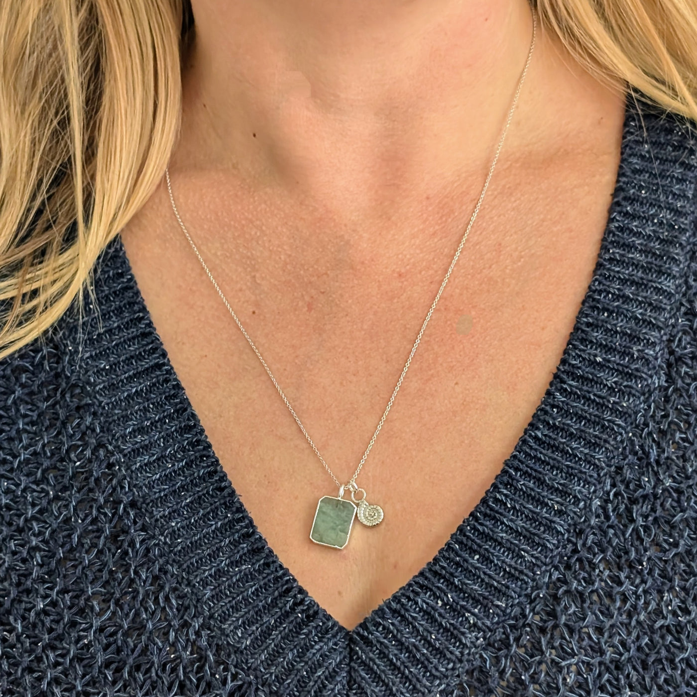 sterling silver aquamarine pendant necklace