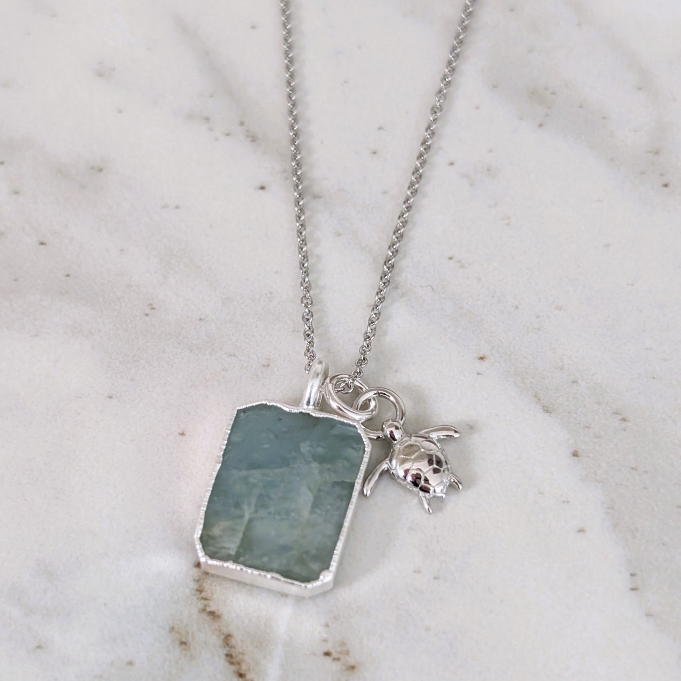 sterling silver aquamarine pendant necklace