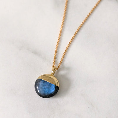 gold labradorite pendant necklace 