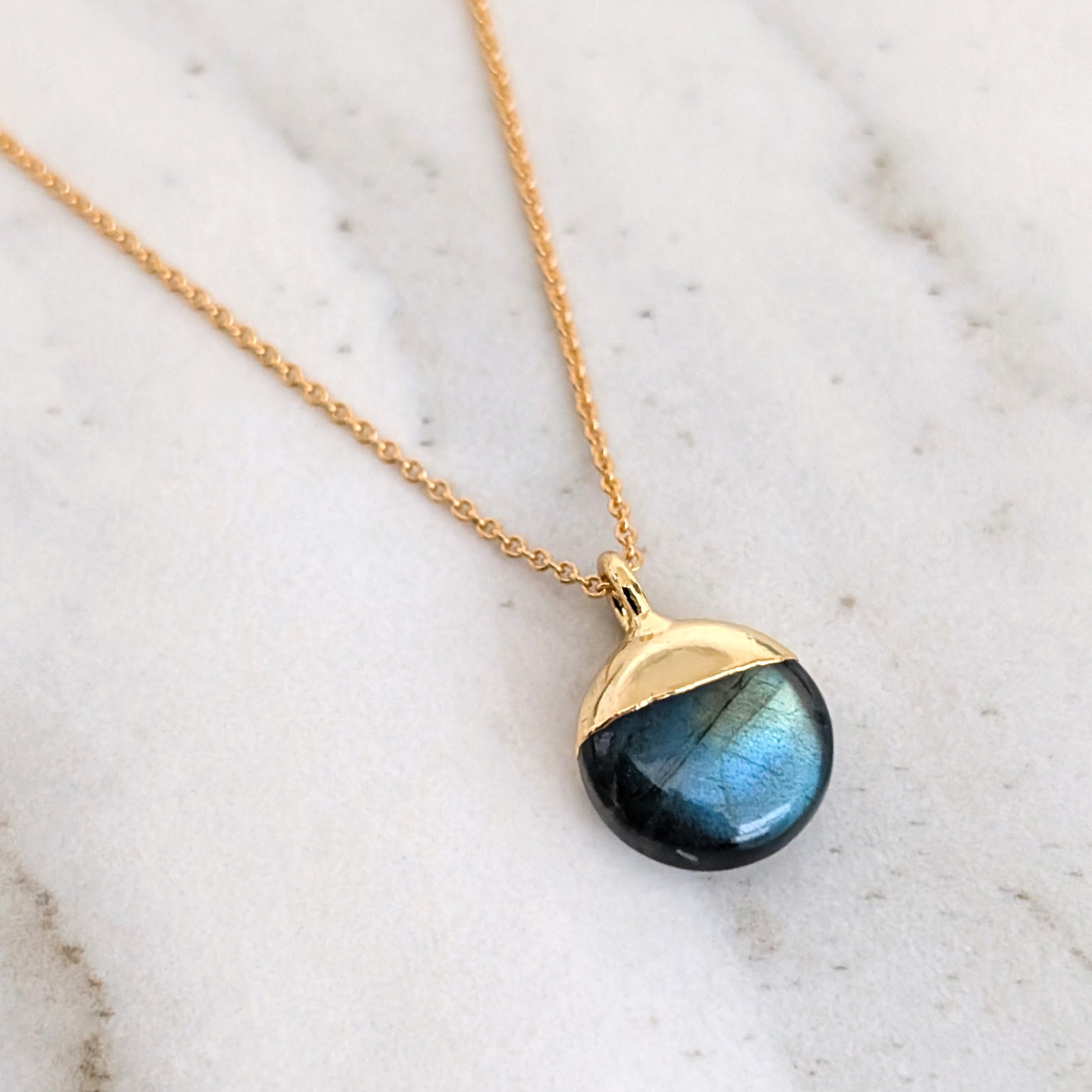 gold labradorite pendant necklace 