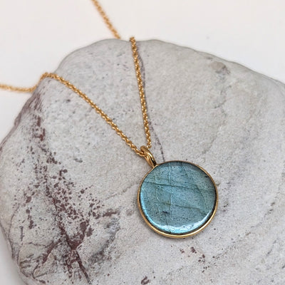 The Circle Labradorite Necklace