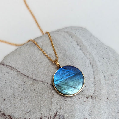 The Circle Labradorite Necklace