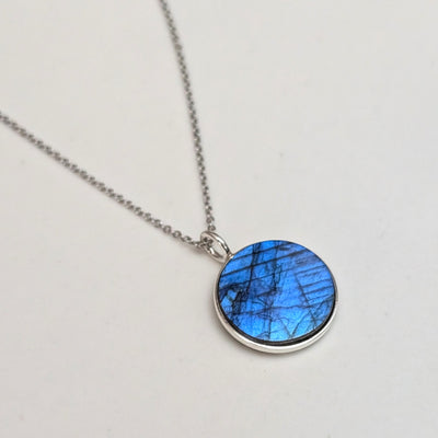 sterling silver labradorite circular pendant gemstone necklace 